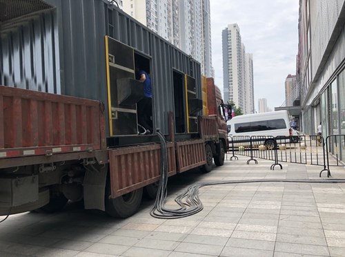 应县柴油发电机空气滤清器在不同季节的更换周期是否有差异？