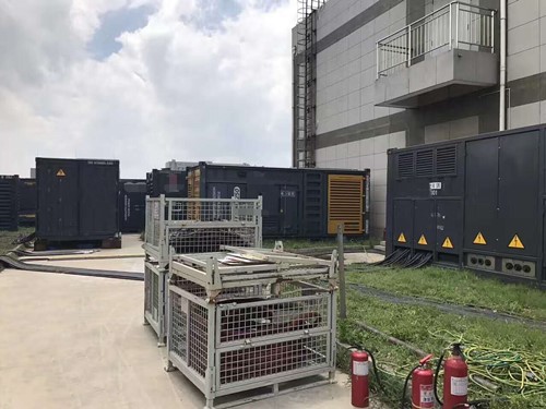应县除了定期检查，还有哪些方法可以及时发现接触式转速表探头的磨损？