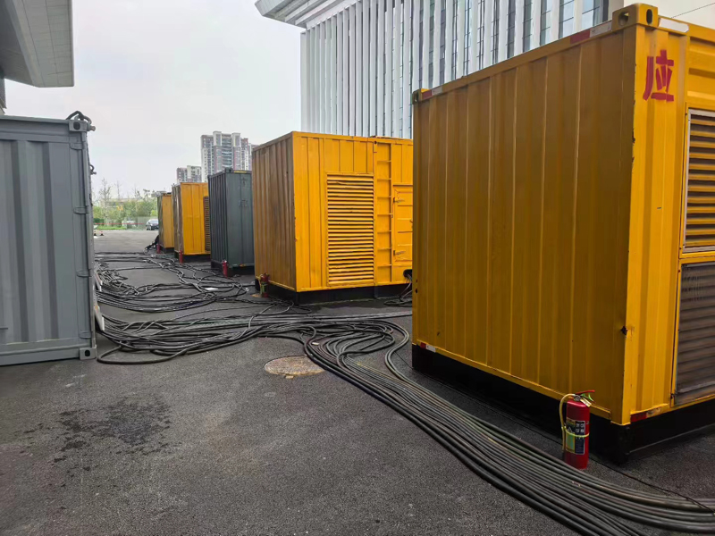 应县柴油发电机组冬季保养有哪些注意事项?